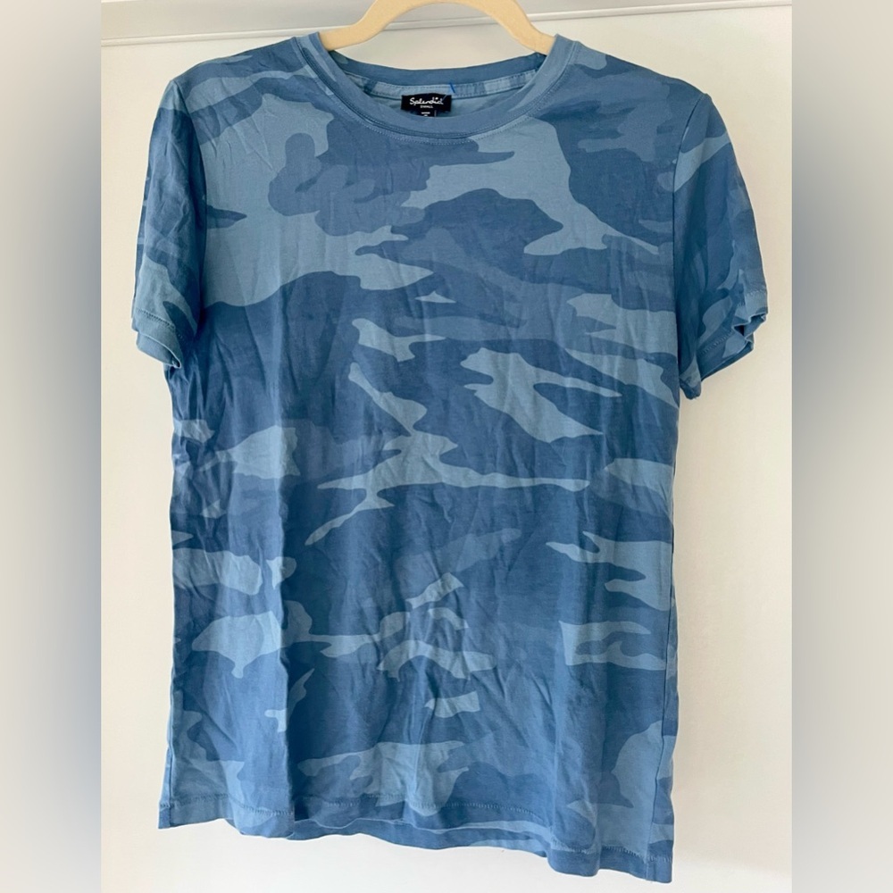 Splendid super soft tee shirt, like new, Blue Camo, SzS